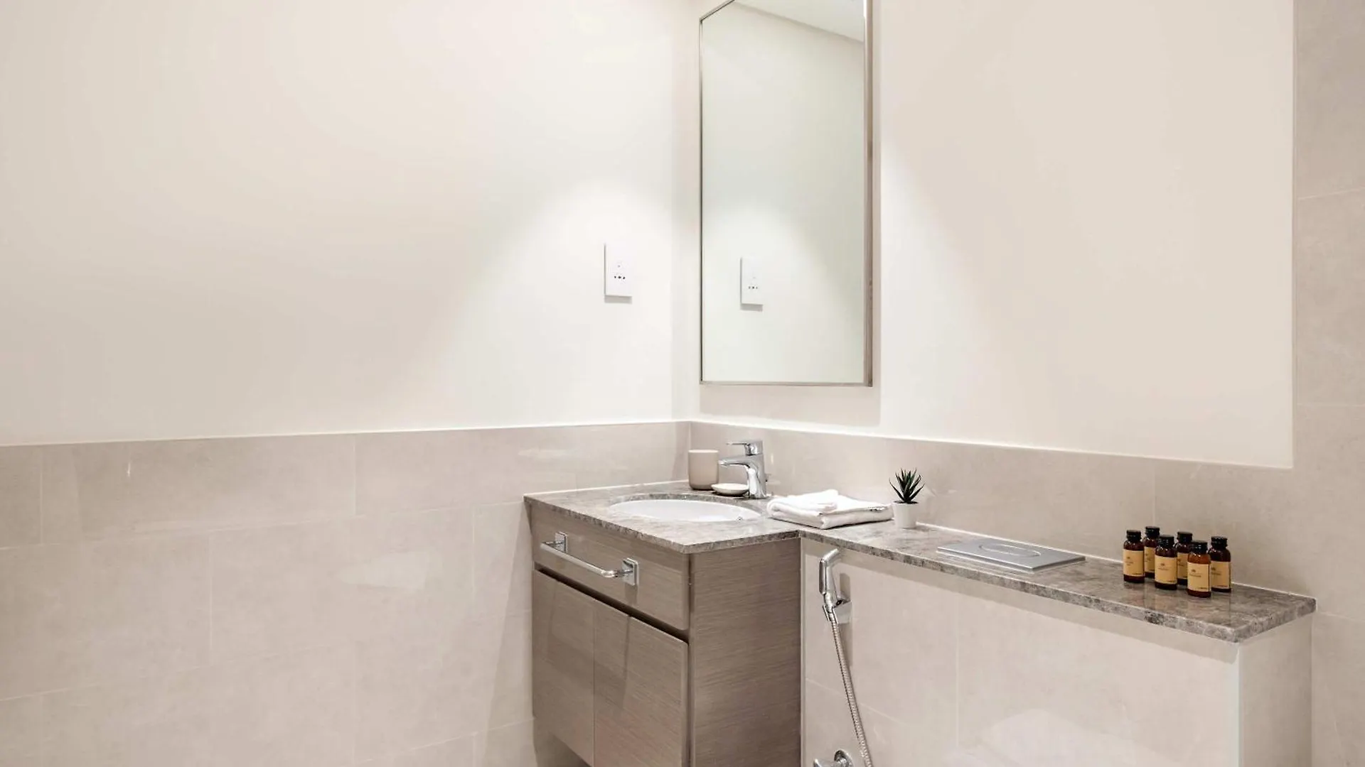 Silkhaus Cozy 1Bdr At Forte Tower In Emaar Downtown Dubai 0*,  Emirati Arabi Uniti